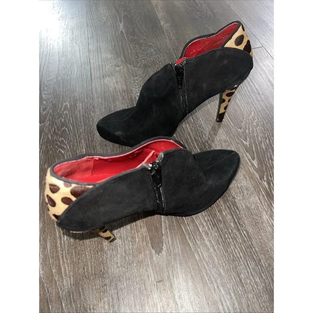 Nine West Size 6M Round Toe Leopard Print Black Fur  Stiletto Heels Pump 3